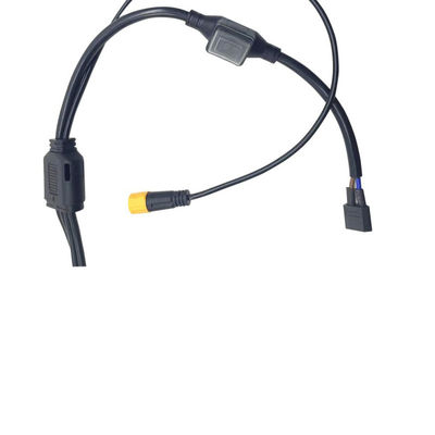 Zelfvergrendelende waterdichte IP67-kabelconnector type Y voor nieuwe energieapparatuur